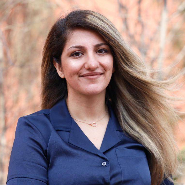 Shakiba's Headshot
